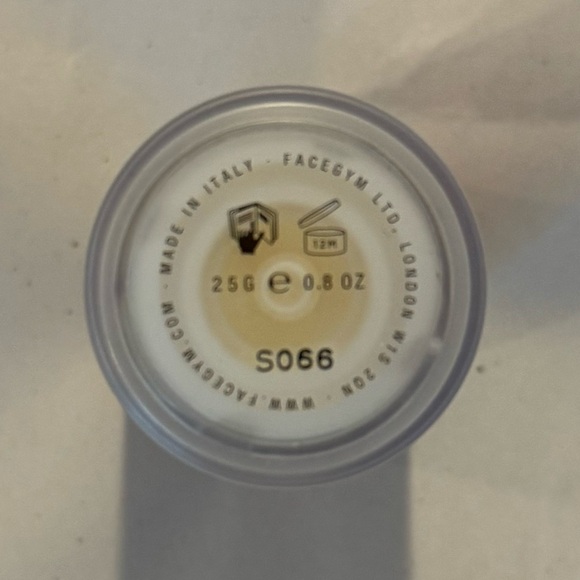 FACE GYM MULTI-VITAMIN TRAINING STICK. NEW. - Picture 4 of 4